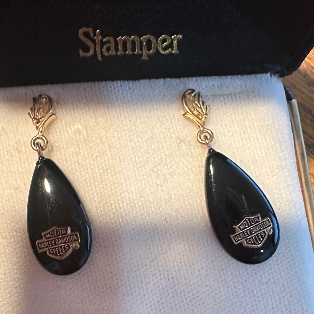 Harley Davidson Stamper Black Hills Gold Earrings